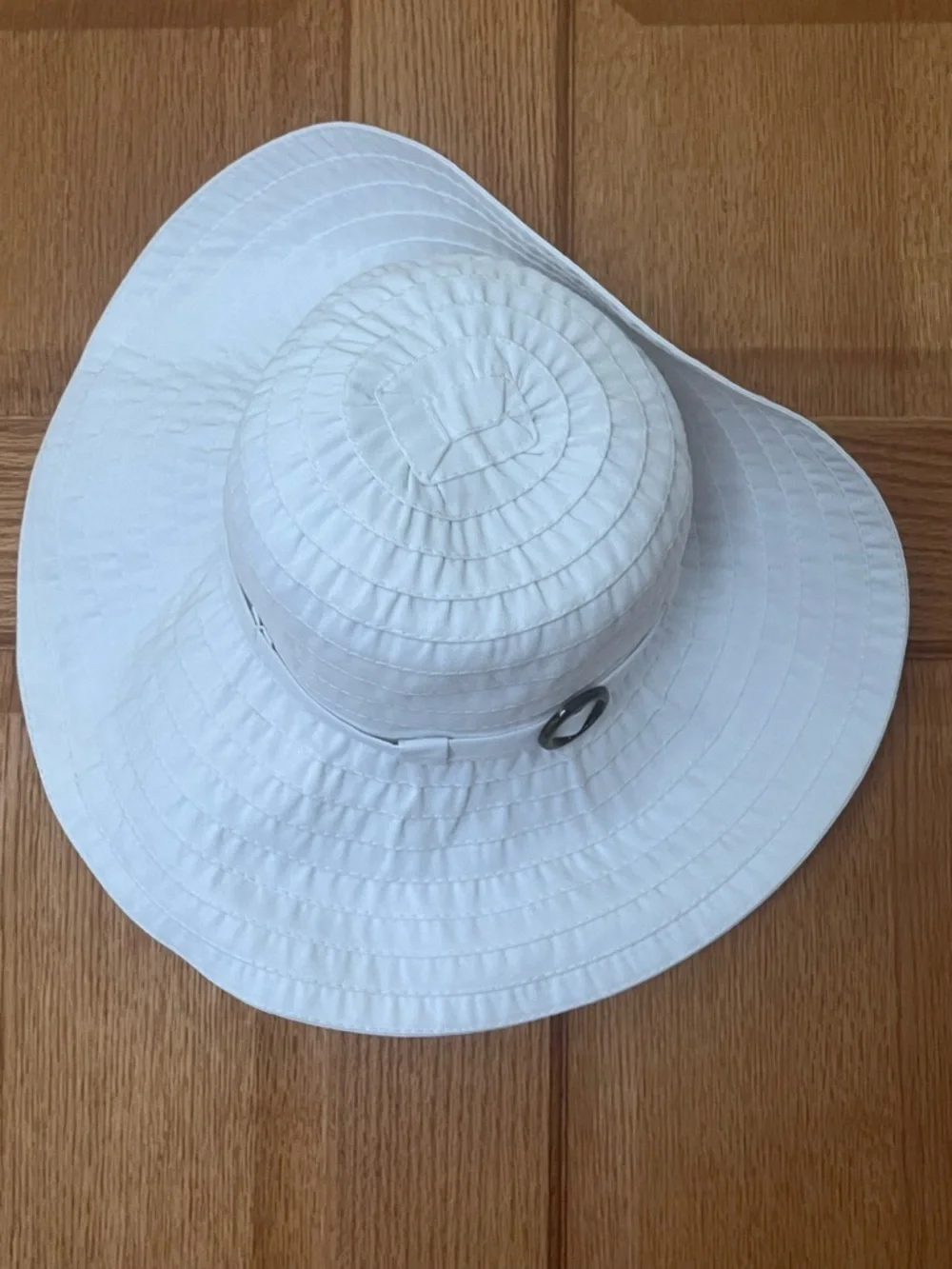 Tommy Bahama packable washable White Wide Brim Sun Hat with Buckle Accent - Picture 1 of 5